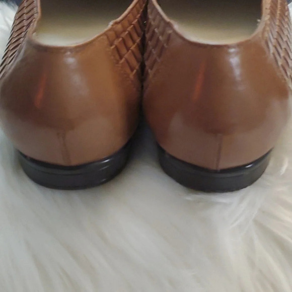 Trotters Womens Liz Leather Upper Loafers Cognac Basketweave  Size 8 1/2 WW - Picture 4 of 11